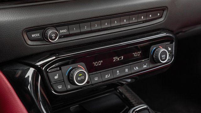 2020-Toyota-Supra-Launch-Edition-interior-controls.jpg