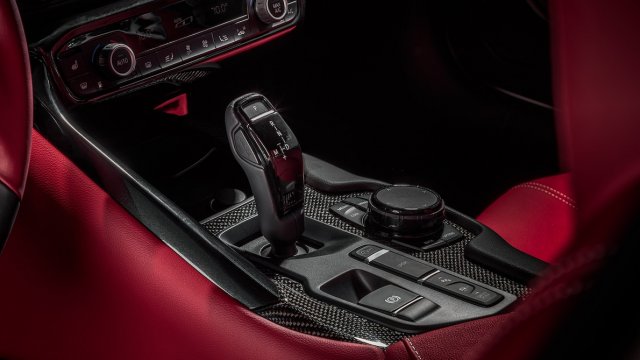 2020-Toyota-Supra-Launch-Edition-interior-gear-stalk.jpg