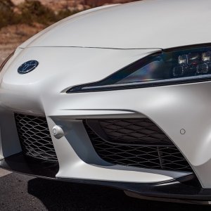 2020-Toyota-Supra-Launch-Edition-front-clip.jpg