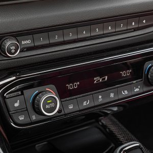 2020-Toyota-Supra-Launch-Edition-interior-controls.jpg